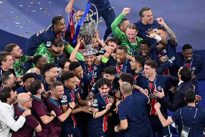 拜仁慕尼黑发布备战花絮，冲刺阶段造点机会，法国杯任务艰巨，资深球员宣示担当的简单介绍