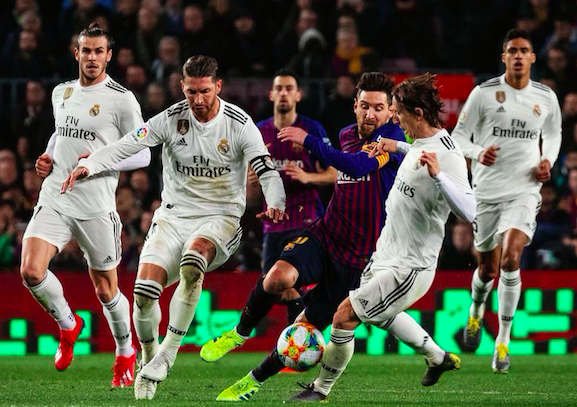 成都蓉城发布备战花絮，今晨战术微调，国王杯任务艰巨，轮换策略成焦点的简单介绍